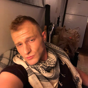 Meet your Posher, Nico